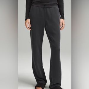 Lululemon softstreme night-rise pant
